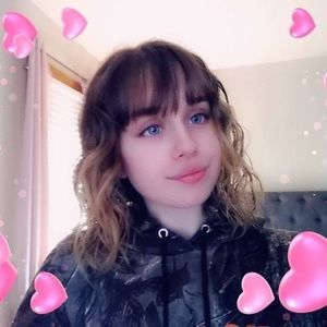 Meet your Posher, Madelyn